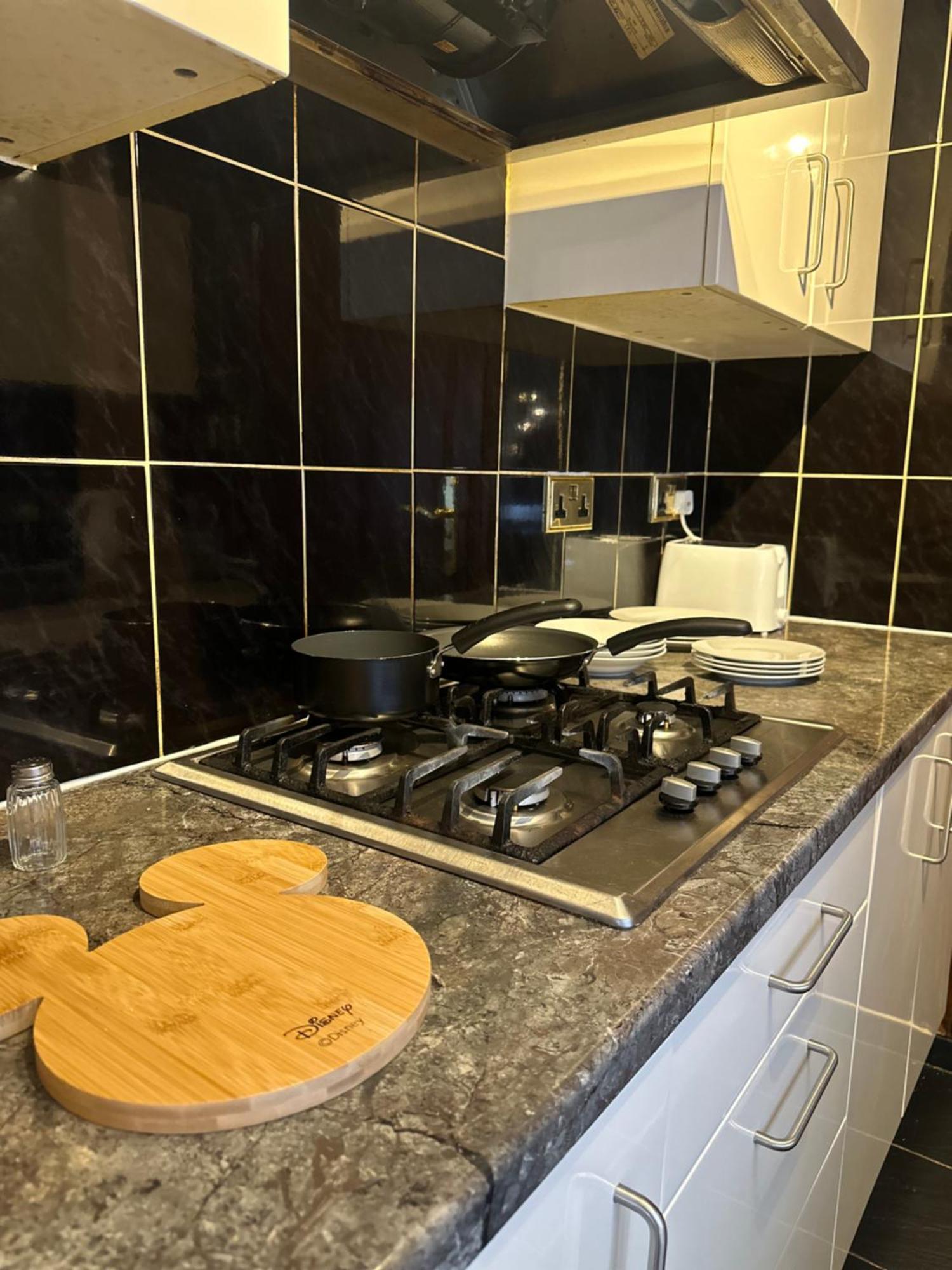ווטפורד Leavesden Residence - Central - Cosy - Harry Potter מראה חיצוני תמונה